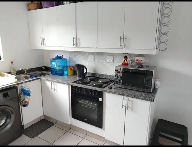 3 BEDROOM APARTMENT FOR SALE IN SUNFORD